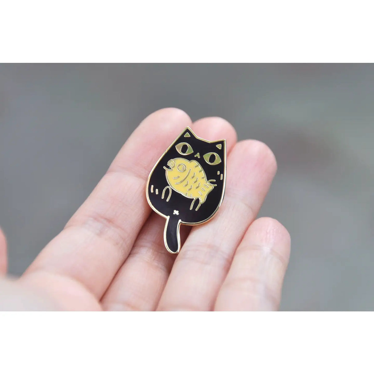 Black Taiyaki Cat Enamel Pin