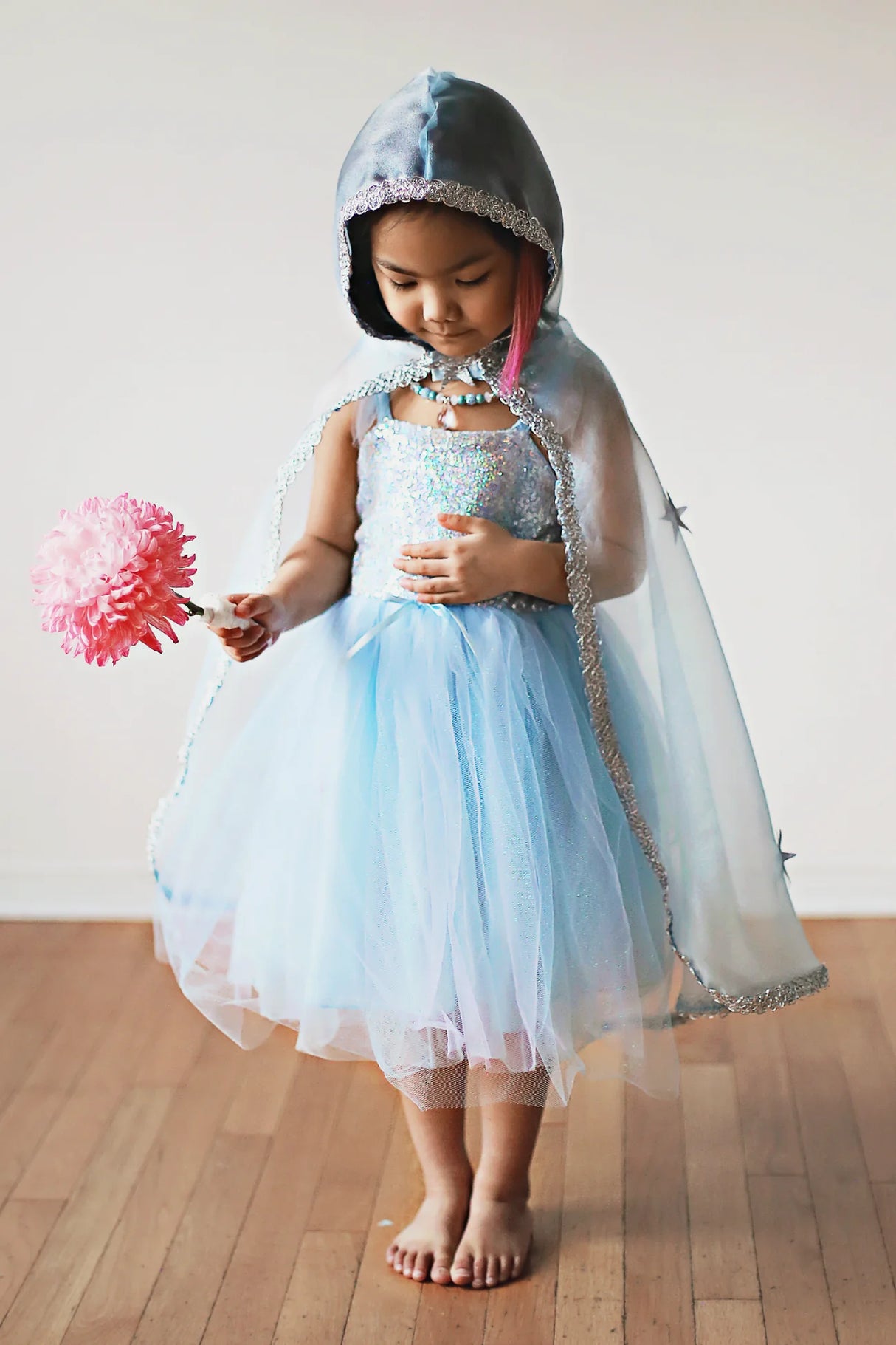 Snow Queen Cape | Size 3-4