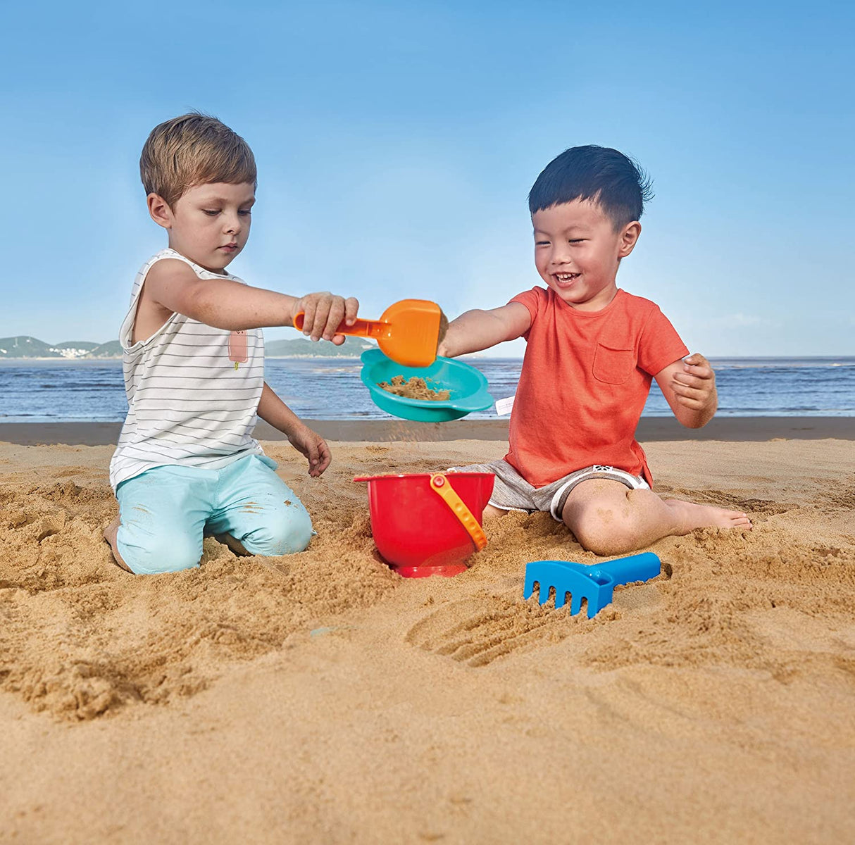 Beach Basics 4pc Set