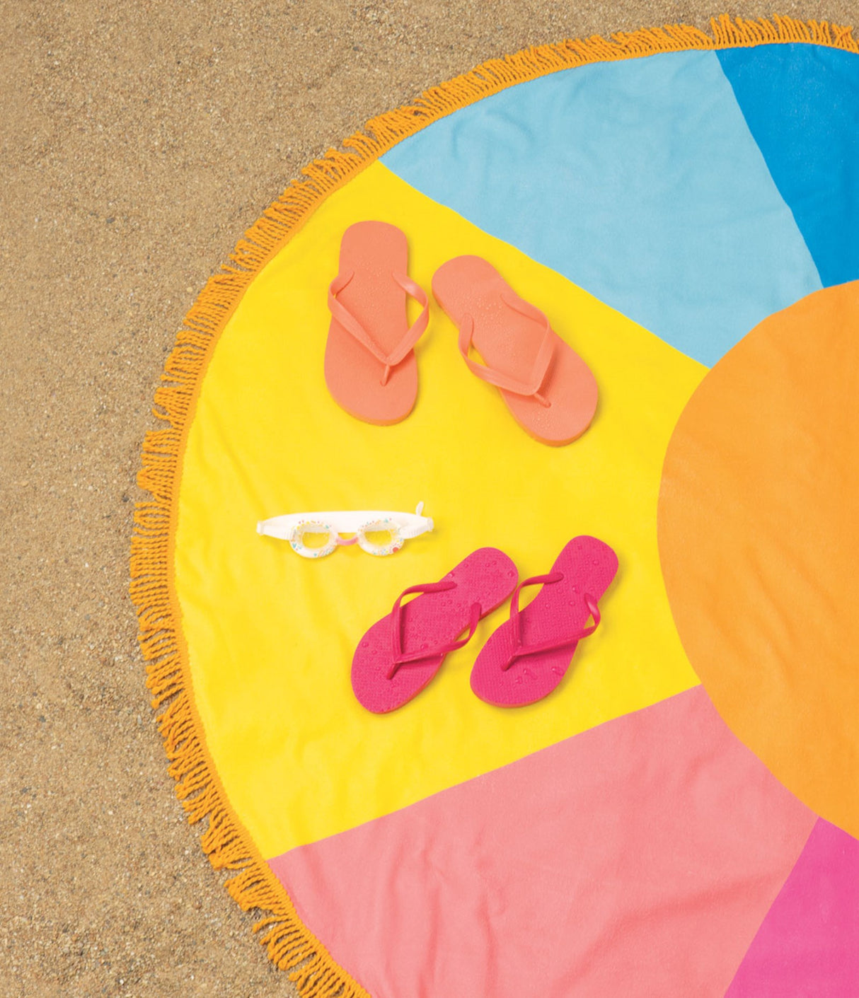 Round Beach Towel Here Comes the Sun